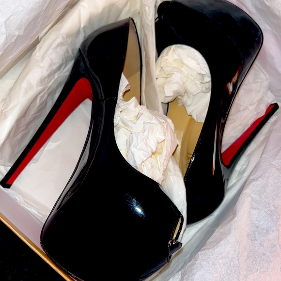 Red Bottoms. Christian Louboutin size 37 highness 160 patten leather, - Picture 1 of 16